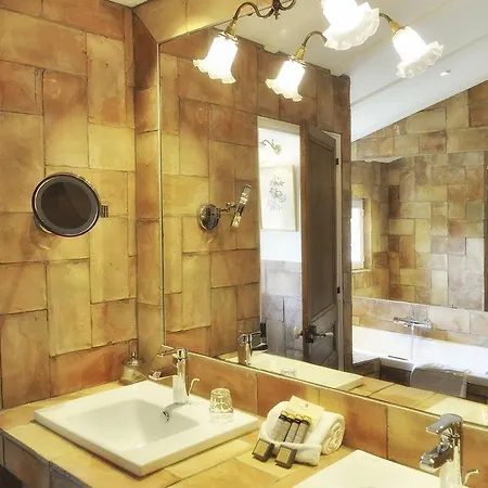 Hotel Le Clair De La Plume - Les Collectionneurs 4*